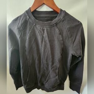 Lululemon Pullover Sweatshirt. Size 4